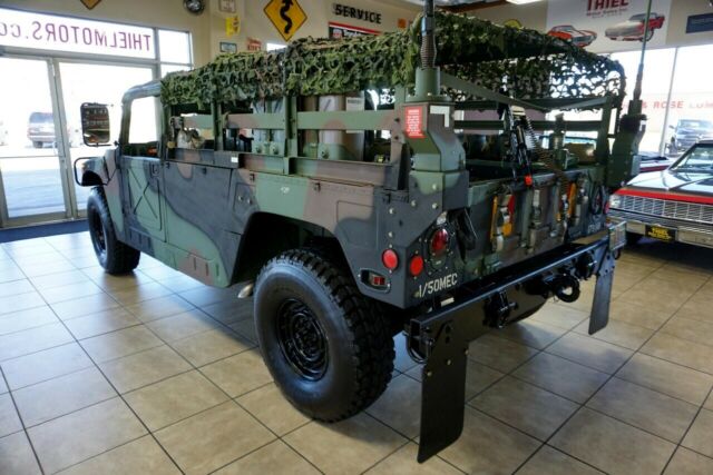 Hummer H1 1900 image number 32