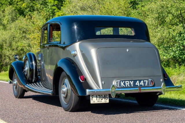 Rolls-Royce Wraith 1939 image number 28