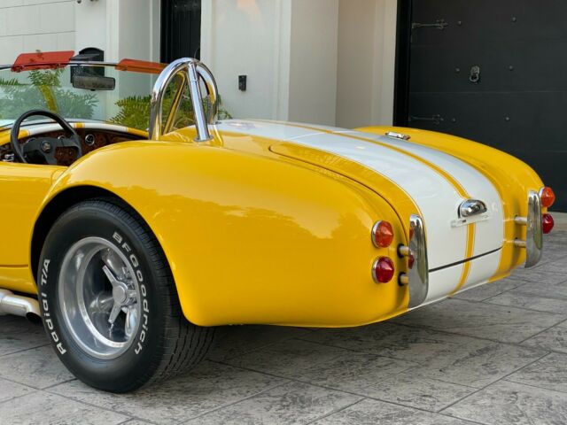 Shelby Cobra 1966 image number 10