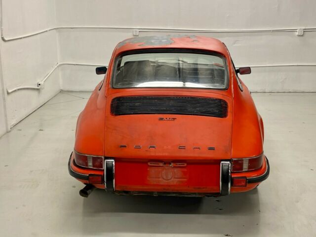 Porsche 911 1971 image number 30