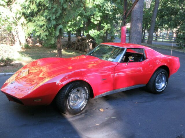 Chevrolet Corvette 1974 image number 0