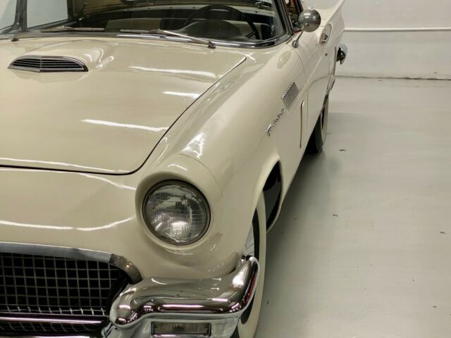 Ford Thunderbird 1957 image number 6