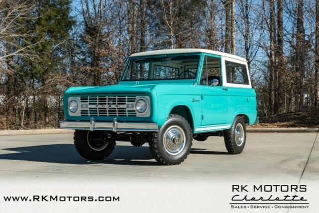 Ford Bronco 1966 image number 2