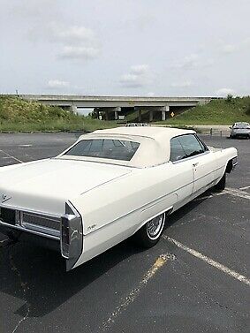 Cadillac DeVille 1965 image number 11