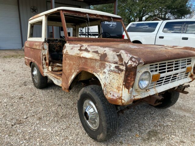 Ford Bronco 1969 image number 28