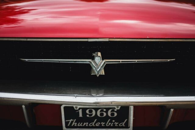 Ford Thunderbird 1966 image number 11