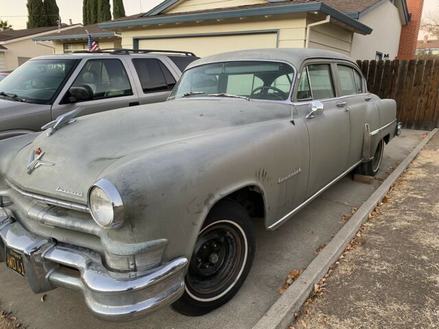 Chrysler Imperial 1953 image number 0