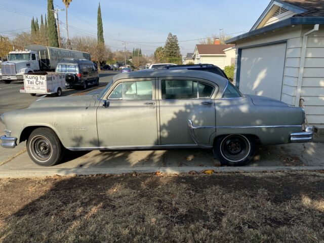 Chrysler Imperial 1953 image number 5