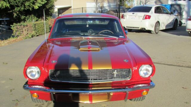 Ford Mustang 1965 image number 2