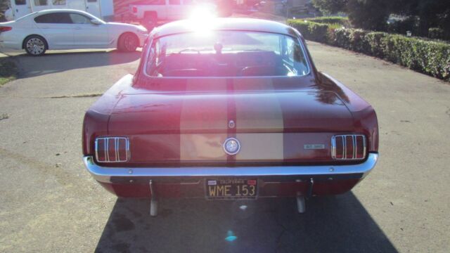 Ford Mustang 1965 image number 28