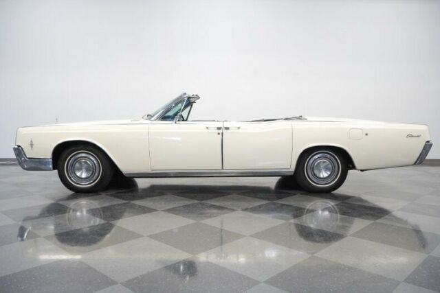 Lincoln Continental 1966 image number 26