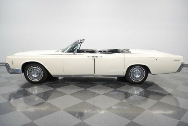 Lincoln Continental 1966 image number 31