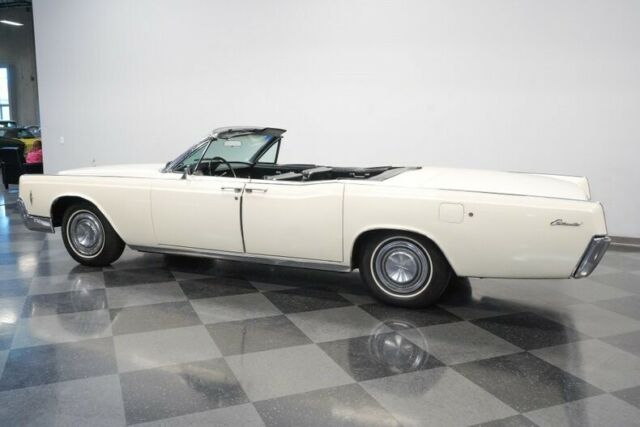 Lincoln Continental 1966 image number 8