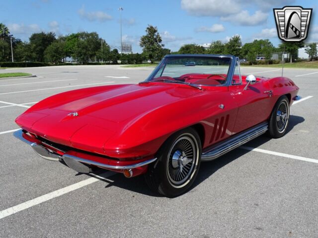 Chevrolet Corvette 1965 image number 42