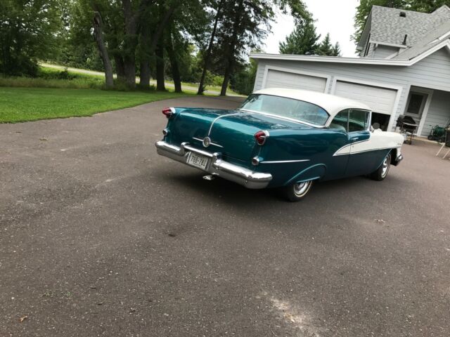 Oldsmobile Eighty-Eight 1955 image number 1