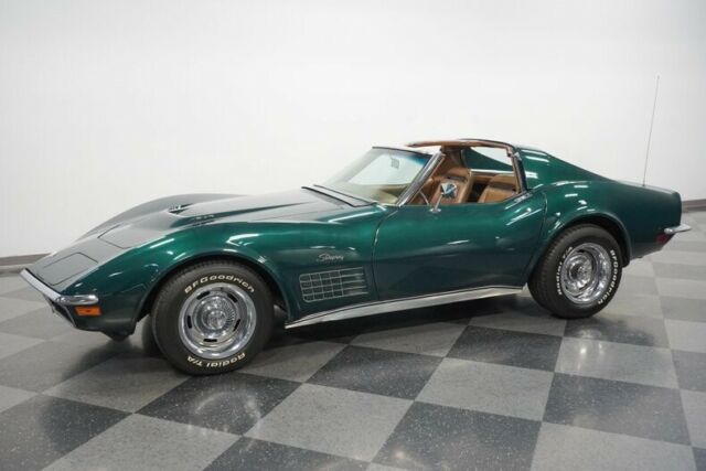 Chevrolet Corvette 1971 image number 30