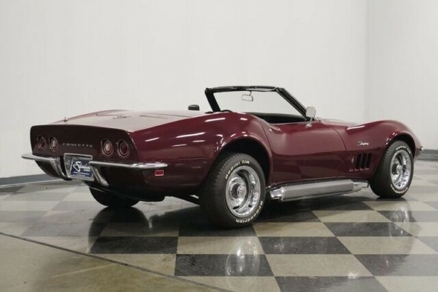 Chevrolet Corvette 1969 image number 13