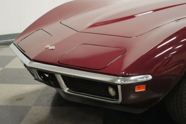 Chevrolet Corvette 1969 image number 23