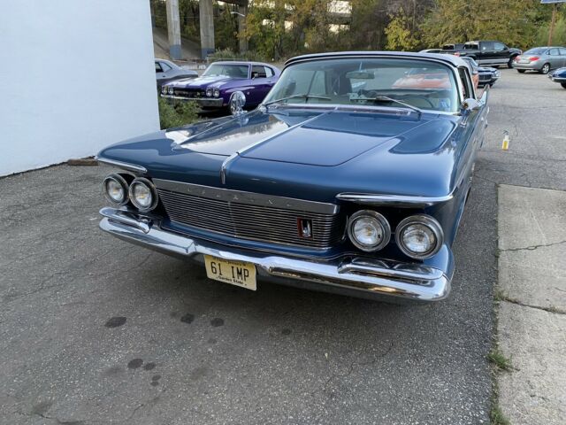 Chrysler Imperial 1961 image number 0