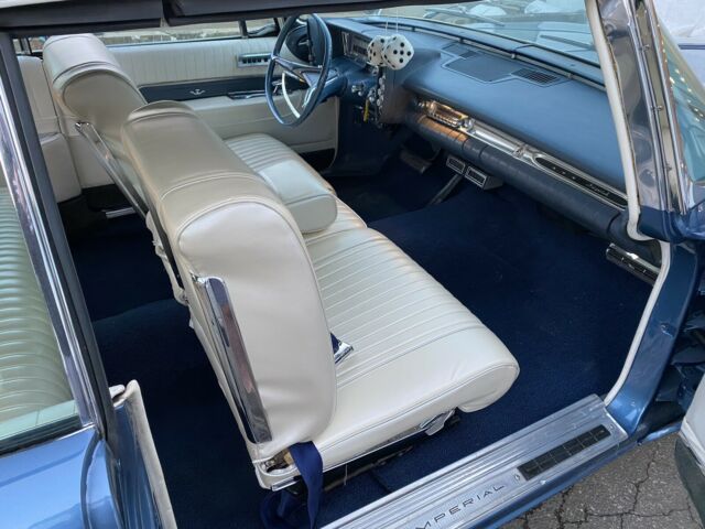 Chrysler Imperial 1961 image number 12