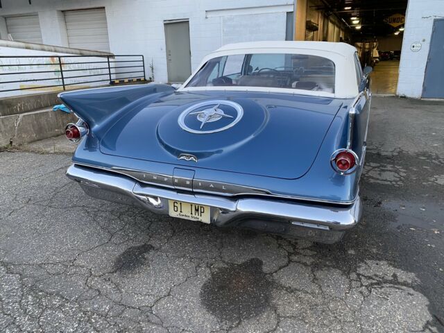 Chrysler Imperial 1961 image number 22