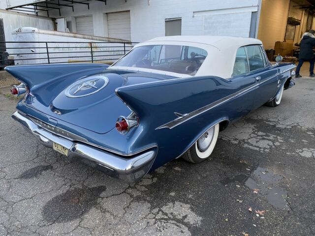 Chrysler Imperial 1961 image number 5