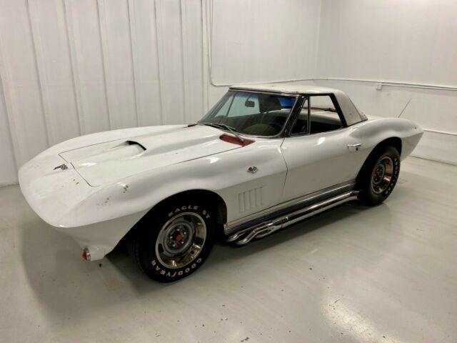 Chevrolet Corvette 1964 image number 12