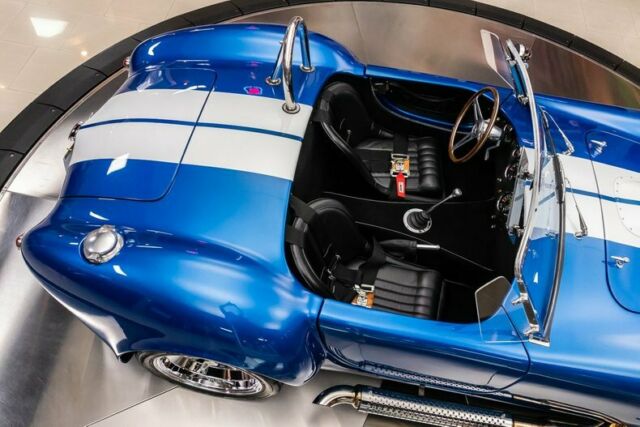 Shelby Cobra 1965 image number 22