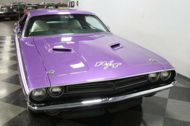 Dodge Challenger 1971 image number 18