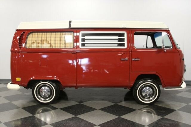 Volkswagen Bus/Vanagon 1971 image number 15