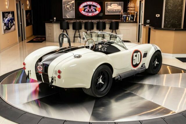 Shelby Cobra 1965 image number 35