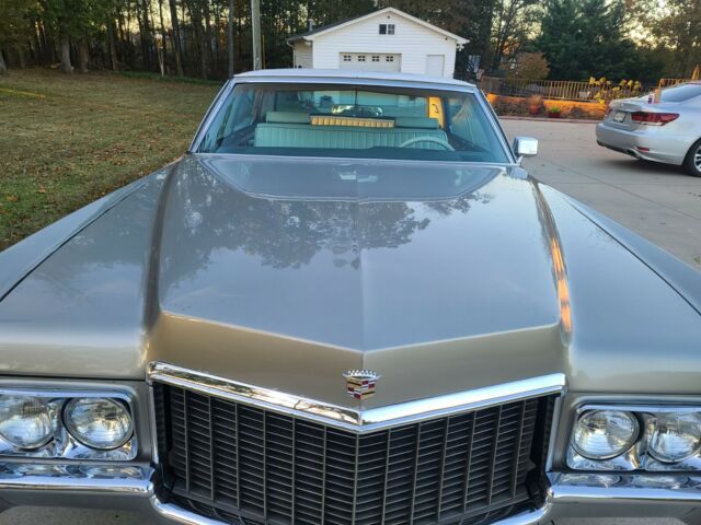 Cadillac DeVille 1970 image number 25