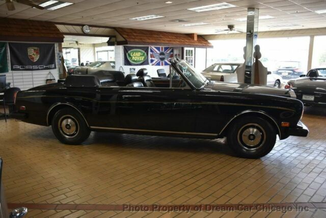 Rolls-Royce CORNICHE 1979 image number 18