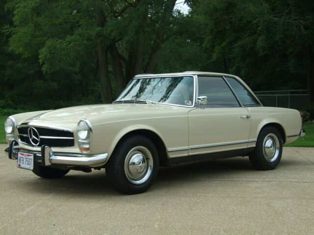 Mercedes-Benz SL-Class 1967 image number 0