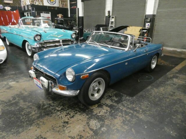 MG MGB 1970 image number 1