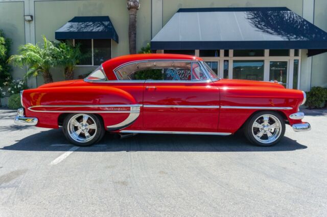 Chevrolet Bel Air/150/210 1954 image number 27