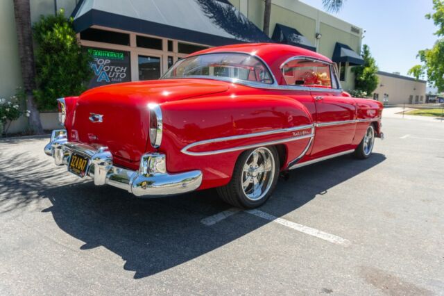 Chevrolet Bel Air/150/210 1954 image number 28