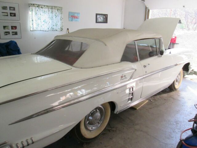 Chevrolet Impala 1958 image number 3