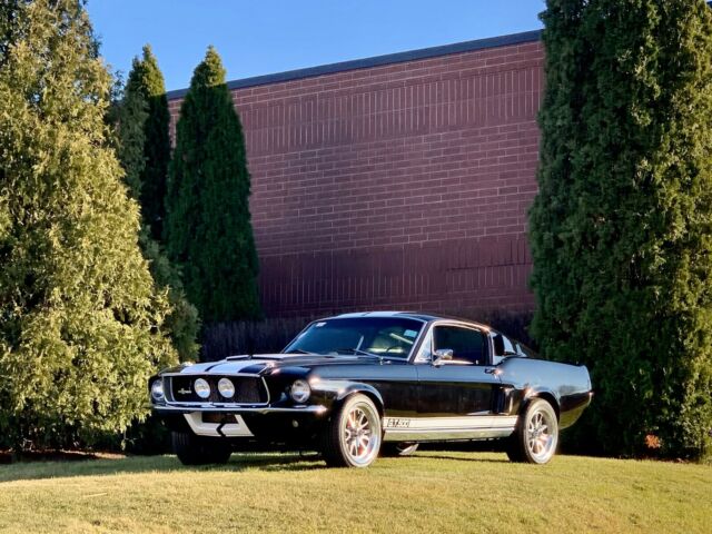 Ford Mustang 1967 image number 17