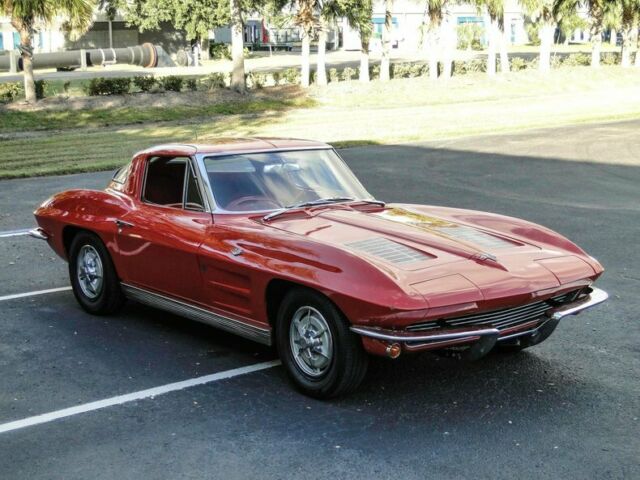 Chevrolet Corvette 1963 image number 16