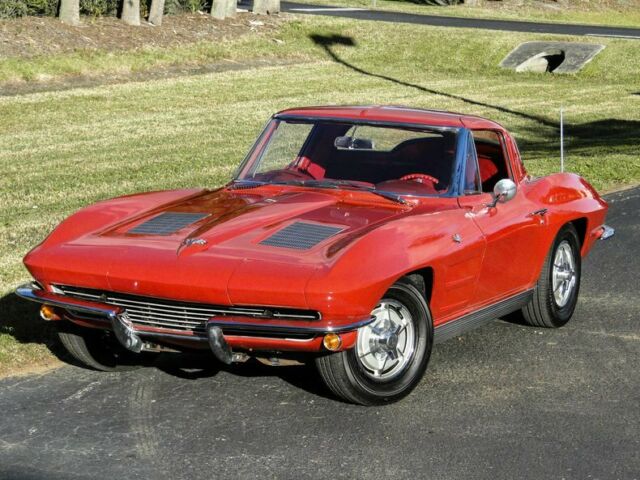 Chevrolet Corvette 1963 image number 27