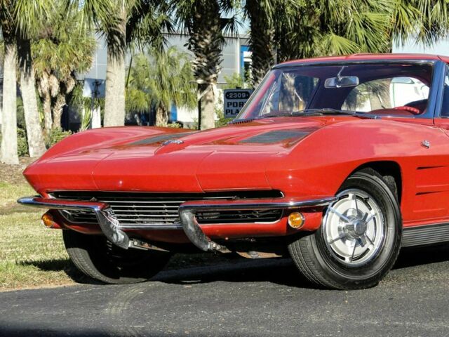 Chevrolet Corvette 1963 image number 4