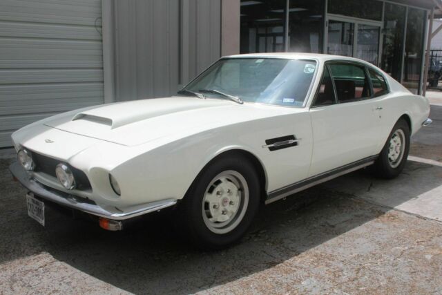 Aston Martin Series 3 V8 1974 image number 12