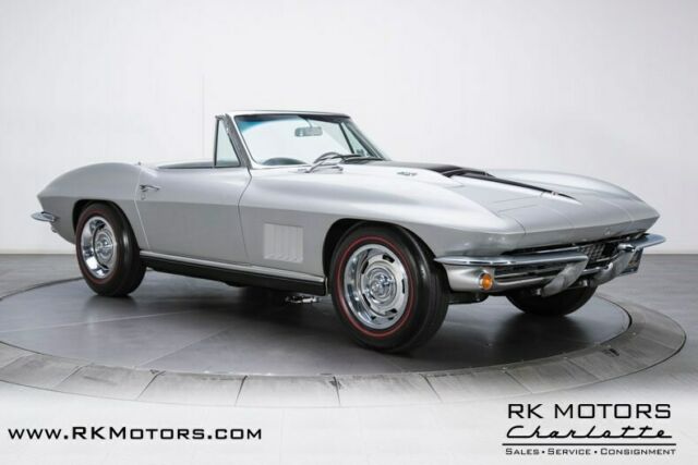 Chevrolet Corvette 1967 image number 32