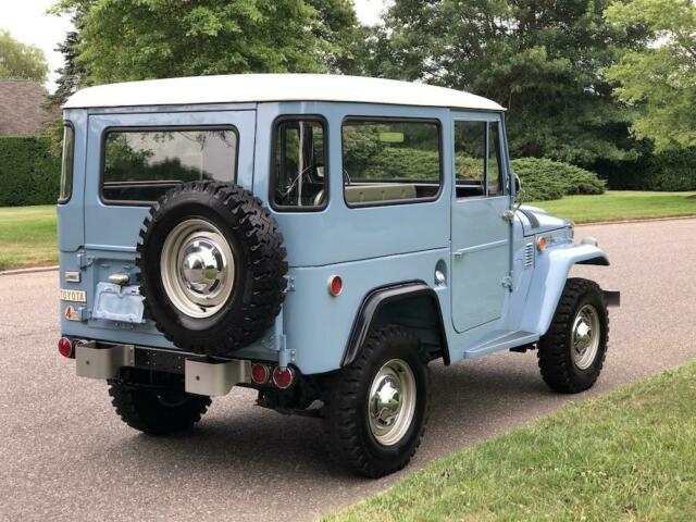 Toyota FJ Cruiser 1969 image number 29