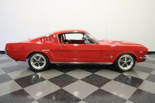 Ford Mustang 1966 image number 39