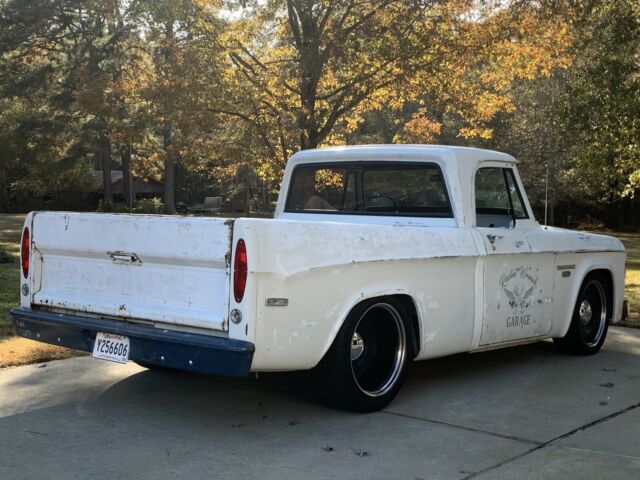 Dodge D100 1970 image number 27