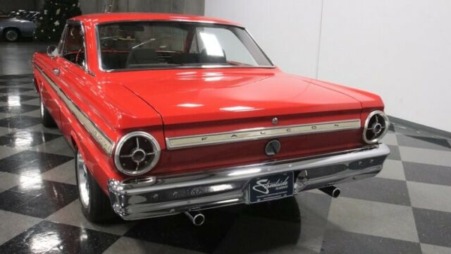 Ford Falcon 1965 image number 10