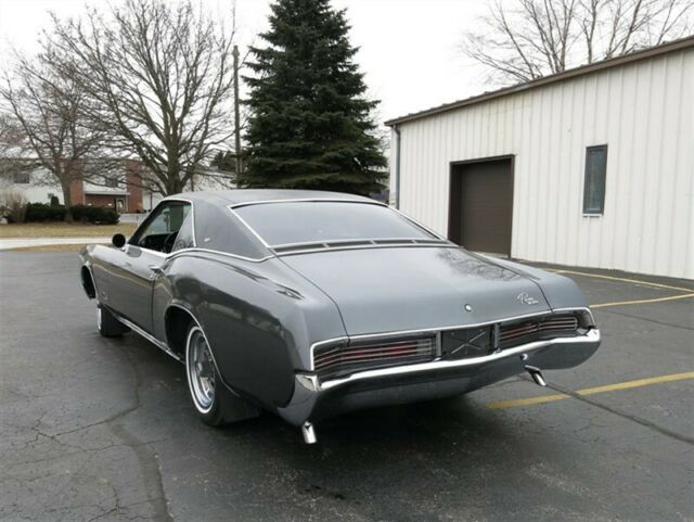 Buick Riviera 1967 image number 32