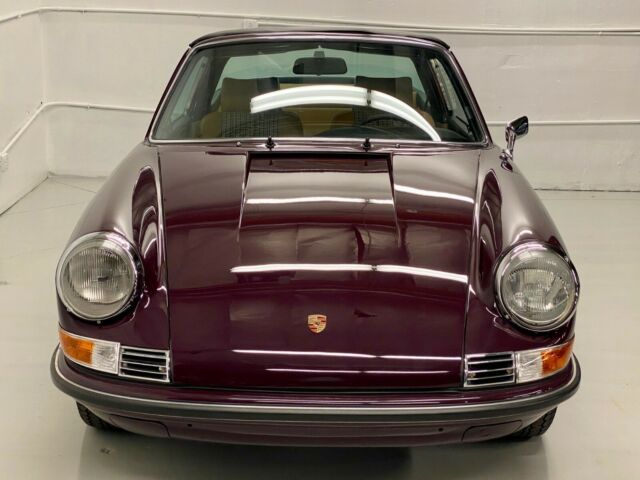 Porsche 911 1972 image number 29